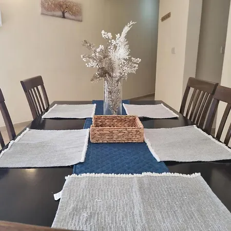 Cassia Seaview Retreat Apartment