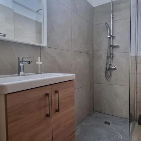 Cassia Seaview Retreat Klorakas